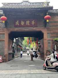 8 Days in Chengdu