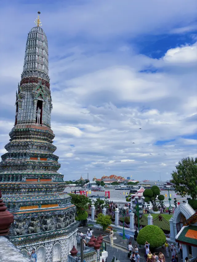 鄭王廟 Wat Arun 曼谷最迷人的河岸地標｜日景壯麗、夕陽唯美、泰國必訪寺廟之一