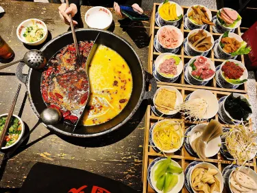 Singapore: Chinese Sichuan Mahjong and Hot Pot