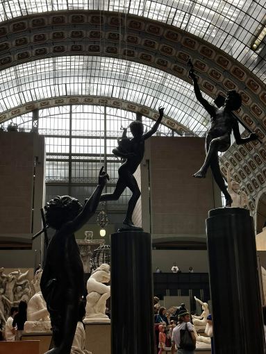駅舎から芸術の殿堂へ：オルセー美術館、印象派の黄金時代へ向かう