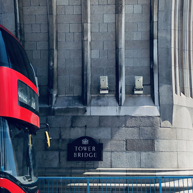 英倫之旅🇬🇧倫敦塔橋🇬🇧深度遊欣賞古老與現代交融的景致