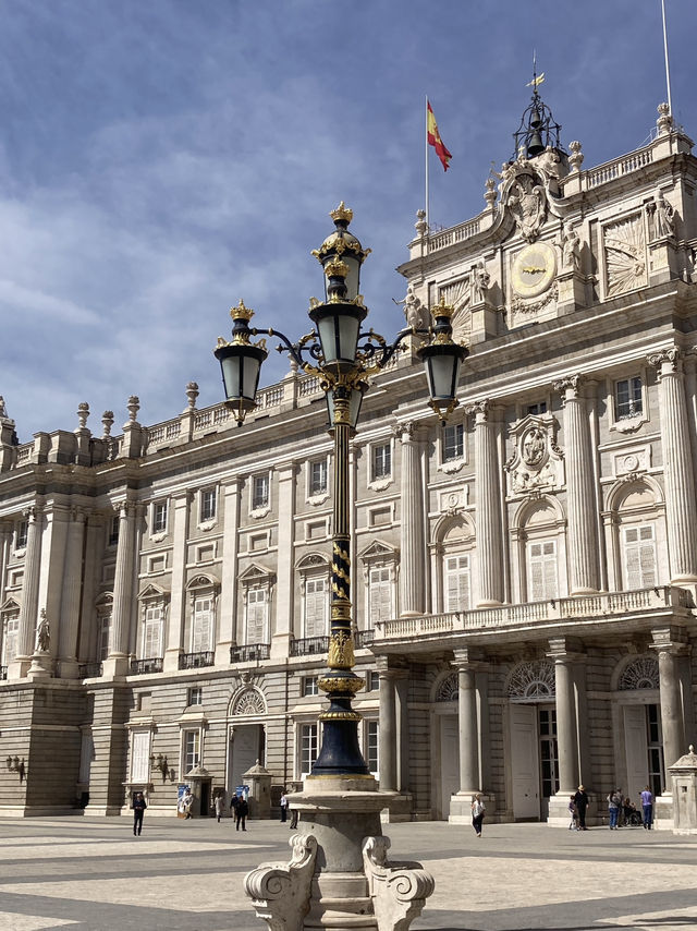 Madrid’s Royal Palace. A date with aristocracy that won’t break the bank