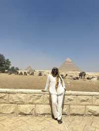 Explore Great Pyramids of Giza as Solo Traveler