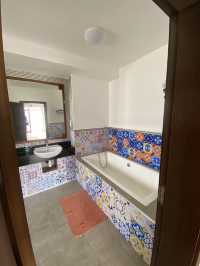 4bedroom all en-suite villa, first row from the beach