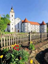 ⛪✨“Sacred Serenity: My Visit to the Church of Mary’s Assumption”✨🌿