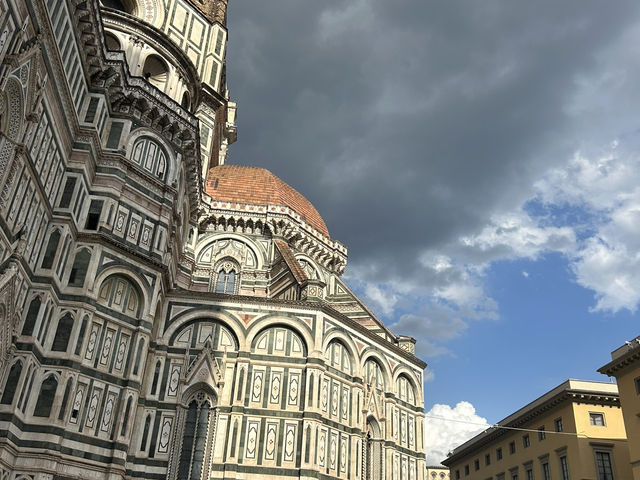 🏛️ Florence’s Duomo – A Masterpiece You Can’t Miss