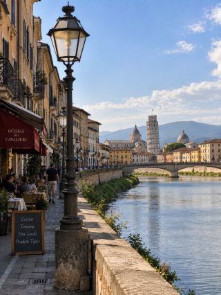 比薩不僅僅是一座斜塔——以下是如何避免常見錯誤遊覽比薩的指南🇮🇹🏛️