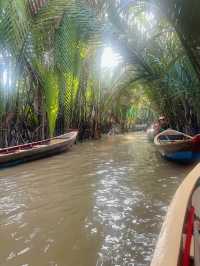 Cruising Along the Mekong Delta River🇻🇳