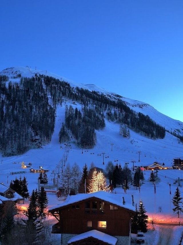 🌟✨ Val-d'Isere's Finest Stays: Le Yule Hotel & Spa 🎿🛌