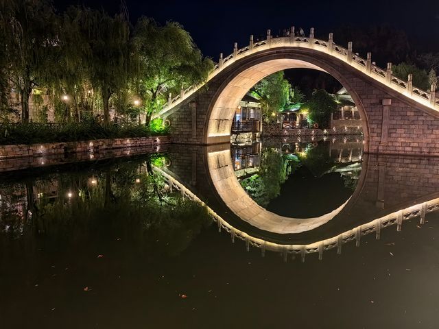 水鎮夜景很美