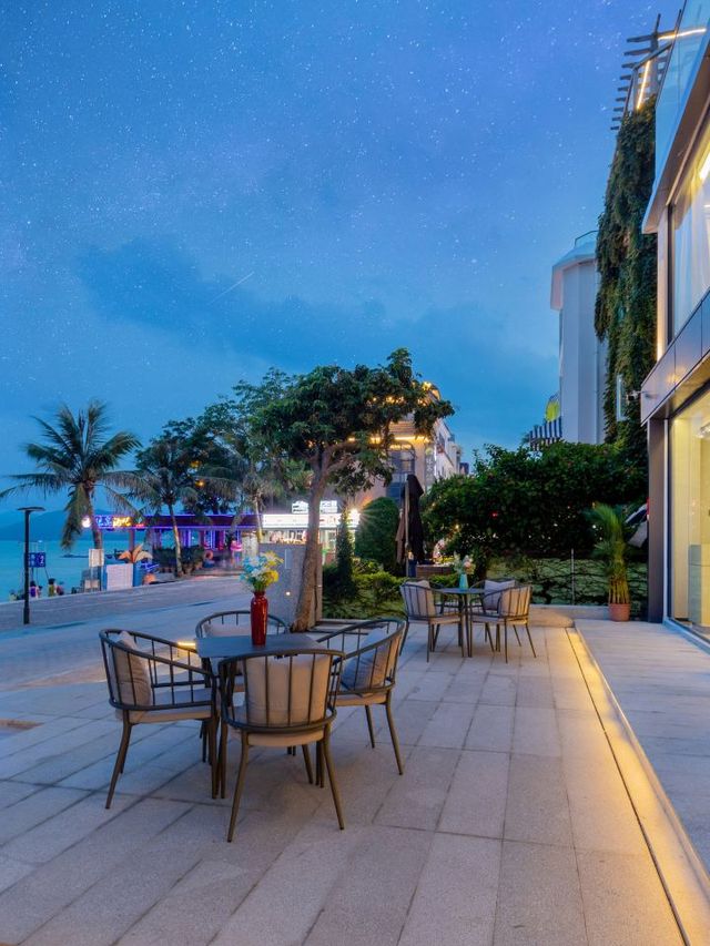 🌴 Shenzhen's Seaside Retreat: Unwind at Slow Cocoa 🌊