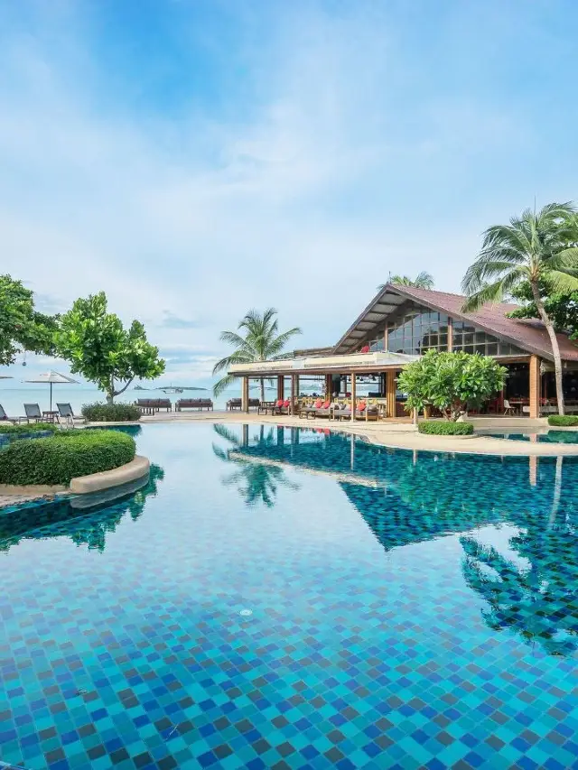🌴🏖️ Samui's Serene Stay: Peace Resort 🌞🌺