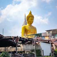 Enlightening canal cruises in Bangkok