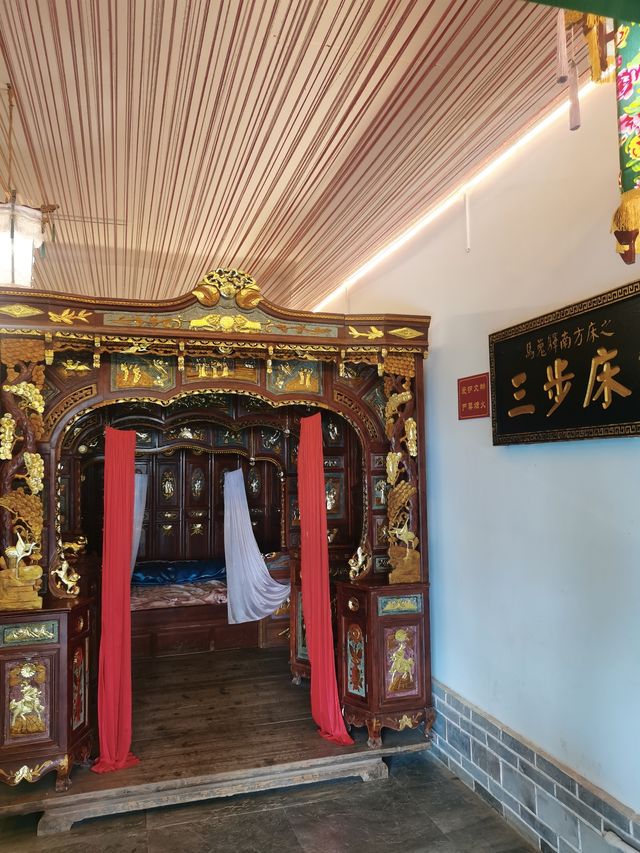 馬嵬驛民俗坊之展示館：南床北炕