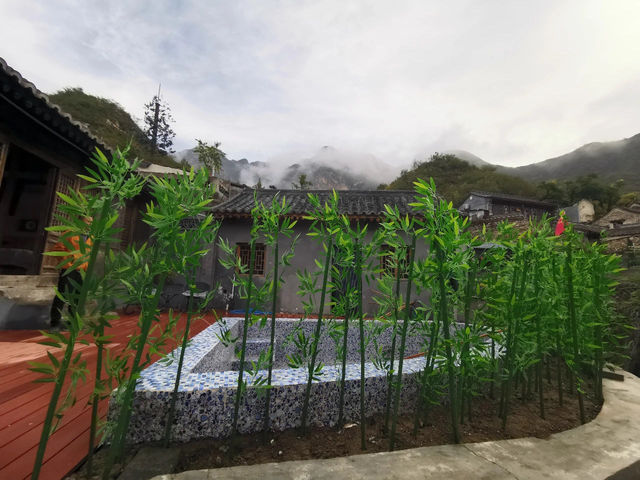門頭溝爨底下民宿小院/紅色基地旅遊/賞秋。