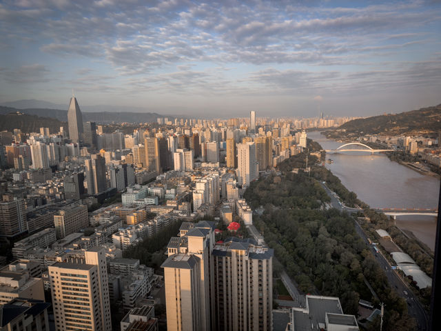 Come HERE for Lanzhou’s Best View!