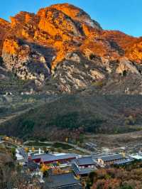 遊黑山寺。