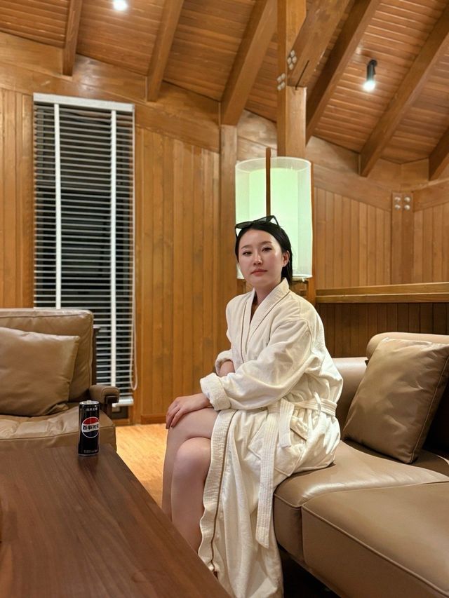 在貴州興義住進森林樹屋