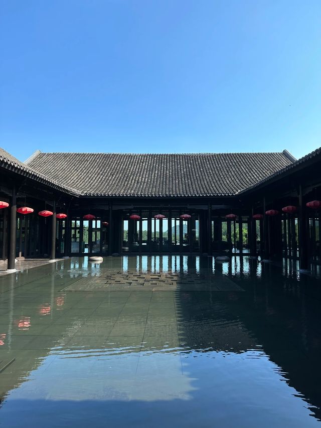 安吉悅榕莊，邂逅山水間嘅詩意度假