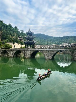 Guizhou's Zero-Negative-Review 5A Free Ancient Town - Zhenyuan! Willing to Visit Countless Times...