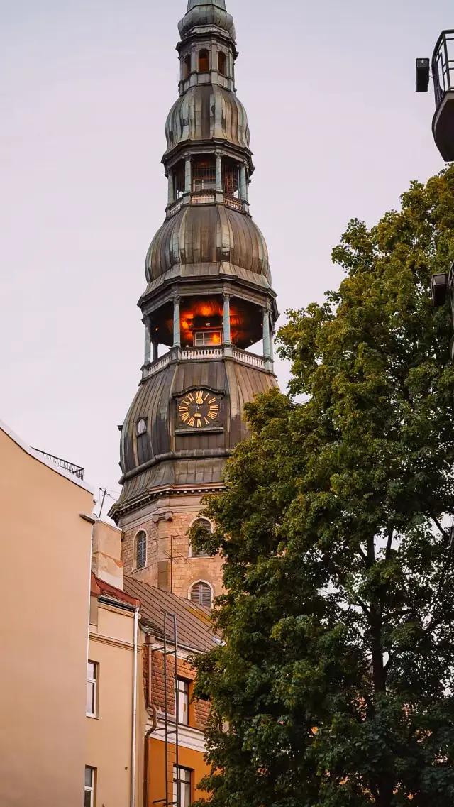 Latvian Old Town Stroll: Encountering Nordic Relaxation in the Sunset Glow