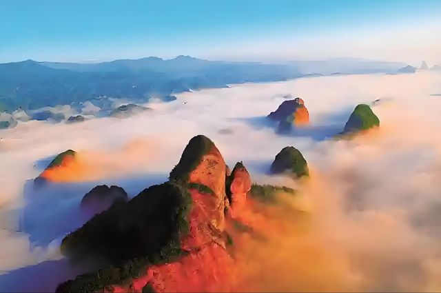湖南這座“丹霞仙山”才是真寶藏，人均1000玩到不想走