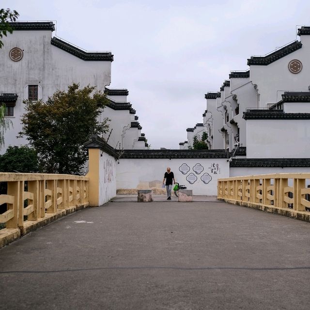 🏮 Qibao Ancient Town Walkthrough: A Journey Through Old Shanghai