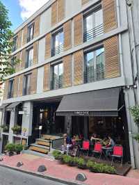 Stylish Oasis in Istanbul