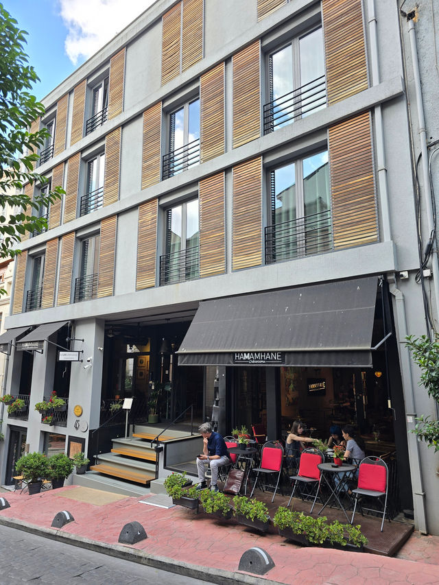 Stylish Oasis in Istanbul