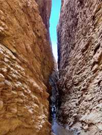 赴一場億年之約！天山神秘大峽谷的赤色秘境，刷屏朋友圈