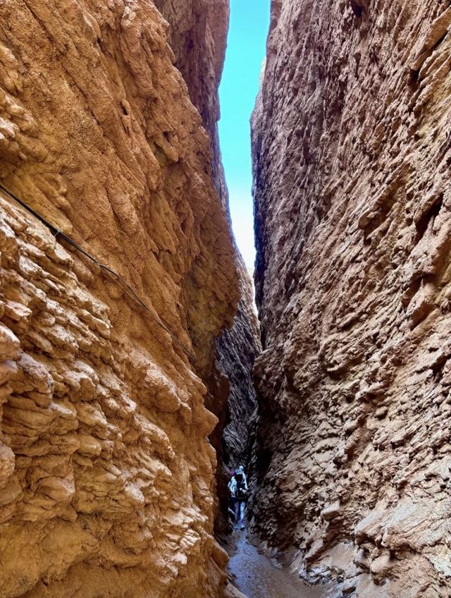 赴一場億年之約！天山神秘大峽谷的赤色秘境，刷屏朋友圈