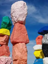 拉斯維加斯｜Seven Magic Mountains很出片