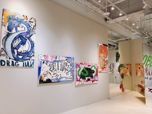 台北｜🖼️🎨藝術至上·🈚️價珍貴📍 Breeze Nan Shan 微風南山