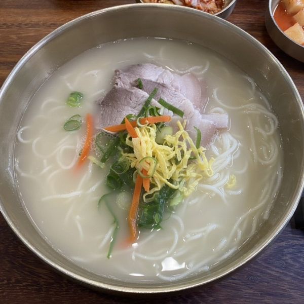 제주공항 근처 고기국수 맛집 [먹돌]