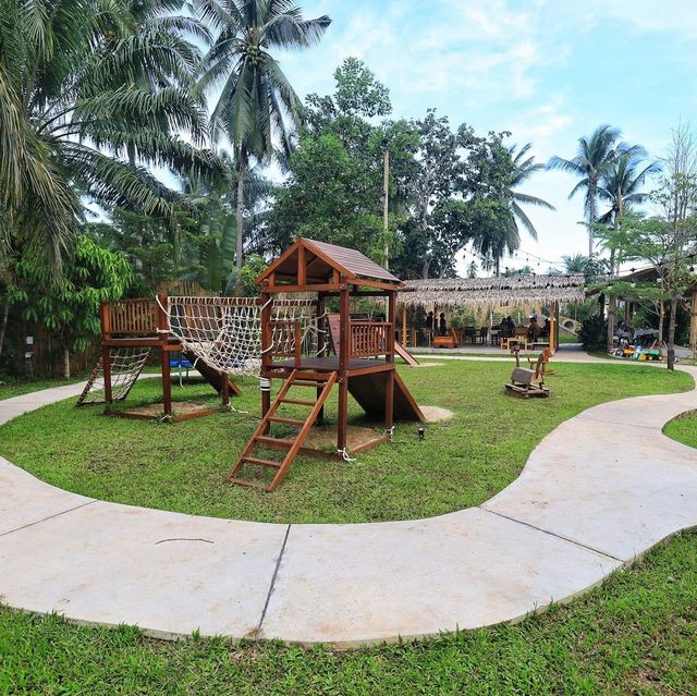 ร้านอาหารบ้านไร่มีสุข Cafe&restaurant
