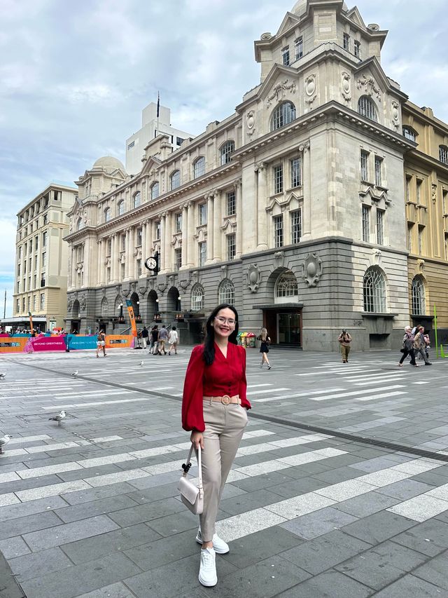 Strolling around Victoria street, AKL