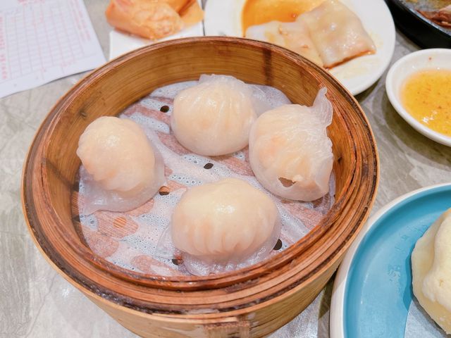 呢間酒樓食物種類夠晒多元化，服務及食物質素都好出色～