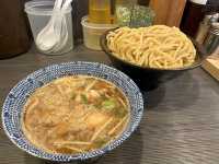 東京・四谷。元祖塩つけ麺の店『めん屋桔梗 坂町店』