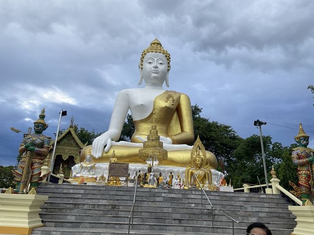 🙏💐ไหว้พระขอพรที่วัดพระธาตุดอยคำ⛰️🌿