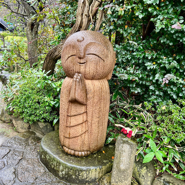 Escape from Tokyo Town - Kamakura