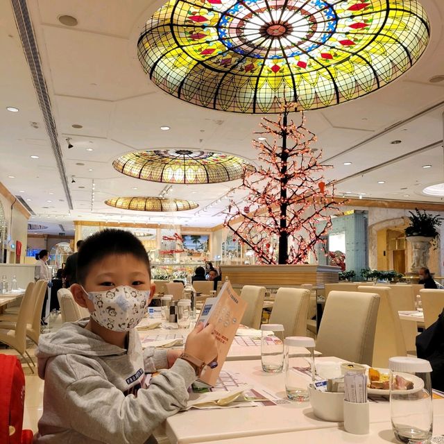 龍蝦主題自助晚餐