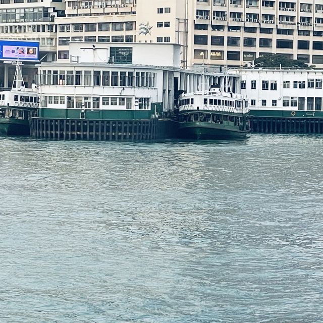 Oriental Cruise in Hongkong. (if you never been to a cruise ship, this is the best to try!! 🛥️