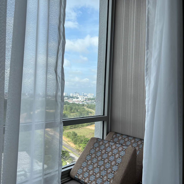 Convenient stay in the City