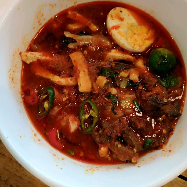 DELICIOUS BOWL OF MEE BANDUNG!