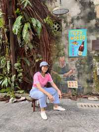 Impressive murals at Kwai Chai Hong