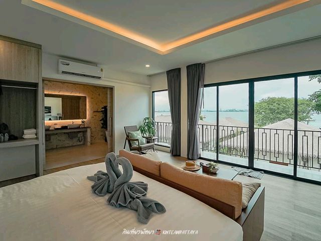 Rocco Villa เกาะล้าน