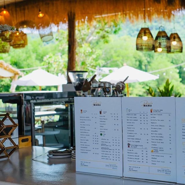 ภูสิตา คาเฟ่ แอนท์ บาร์