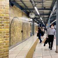 【東京】ここは夢にまで見た9と3/4番線？！リニューアルされた西武池袋駅