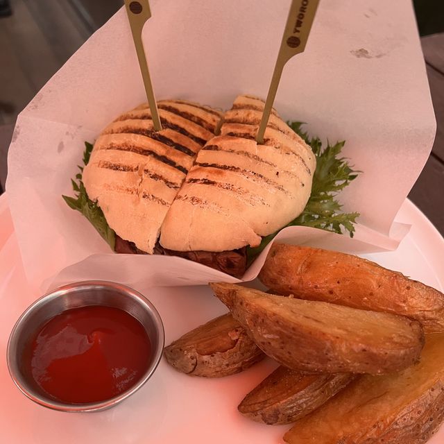 오모테산도에서 즐기는 시티뷰 루프탑 바, Two Rooms Grill Bar 오모테산도에서 즐기는 시티뷰 루프탑 바, Two Rooms Grill Bar