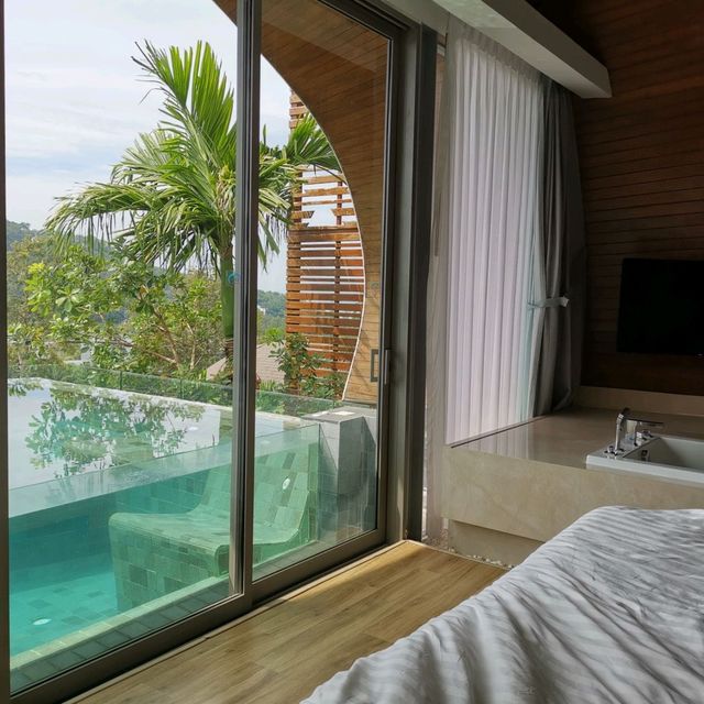 crest resort and pool villas พักผ่อนหย่อนใจ